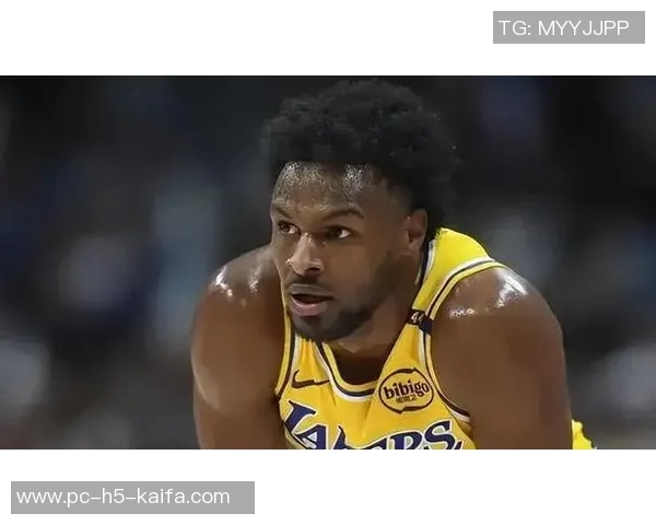 星二代阿利贾阿里纳斯即将迎来大学首秀转发球队出征客场合照引关注