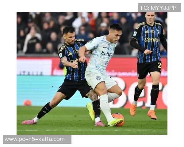 比萨主帅吉拉迪诺因庆祝绝平球扭伤脚踝情绪激动